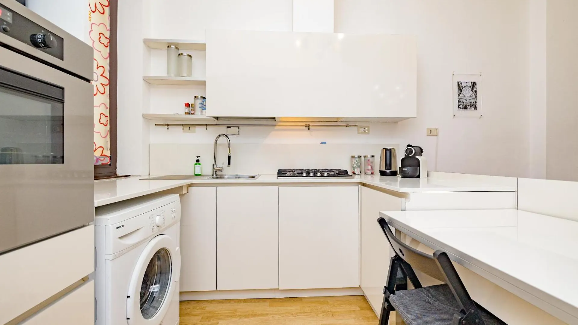 Minimal Apartment Near Bocconi University Milan