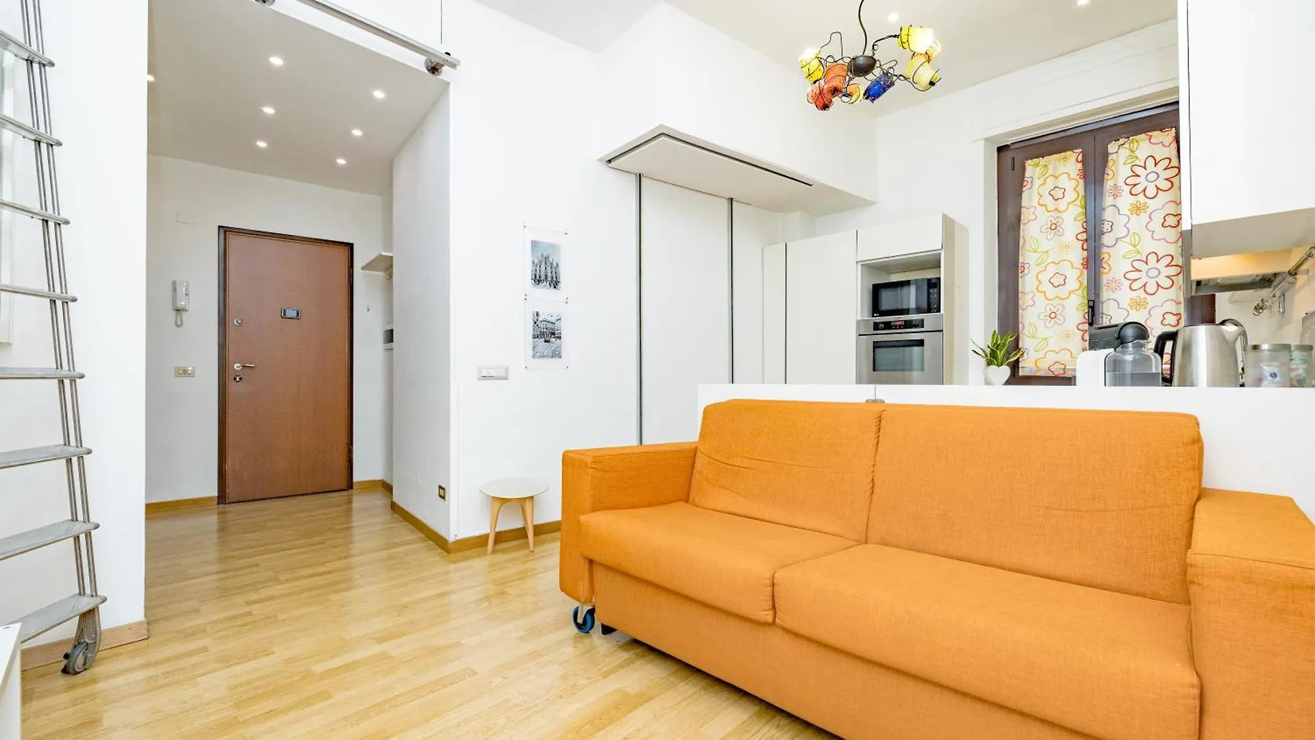 Minimal Apartment Near Bocconi University Mailand 0*,