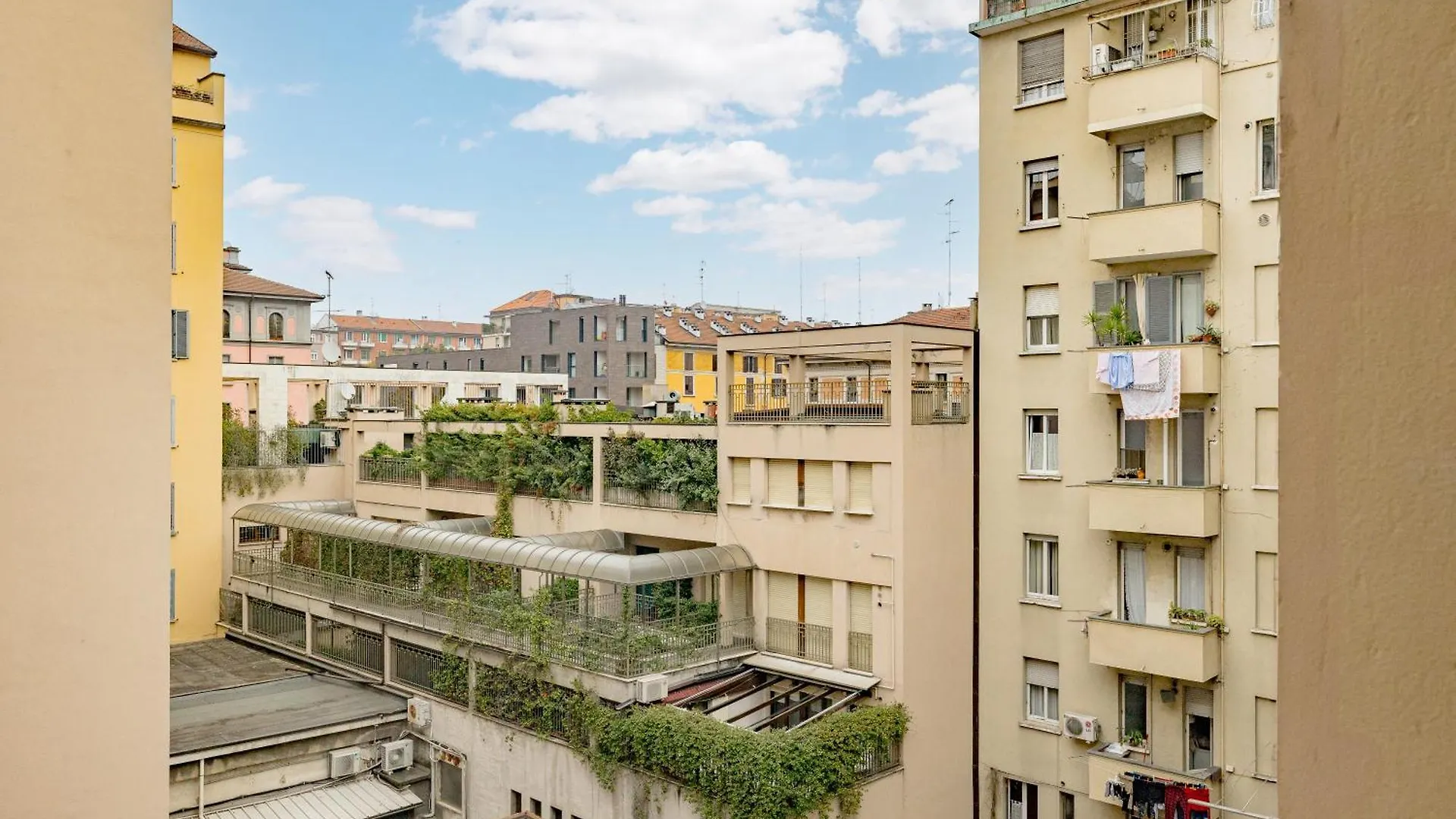 Minimal Apartment Near Bocconi University Mailand 0*,  Italien
