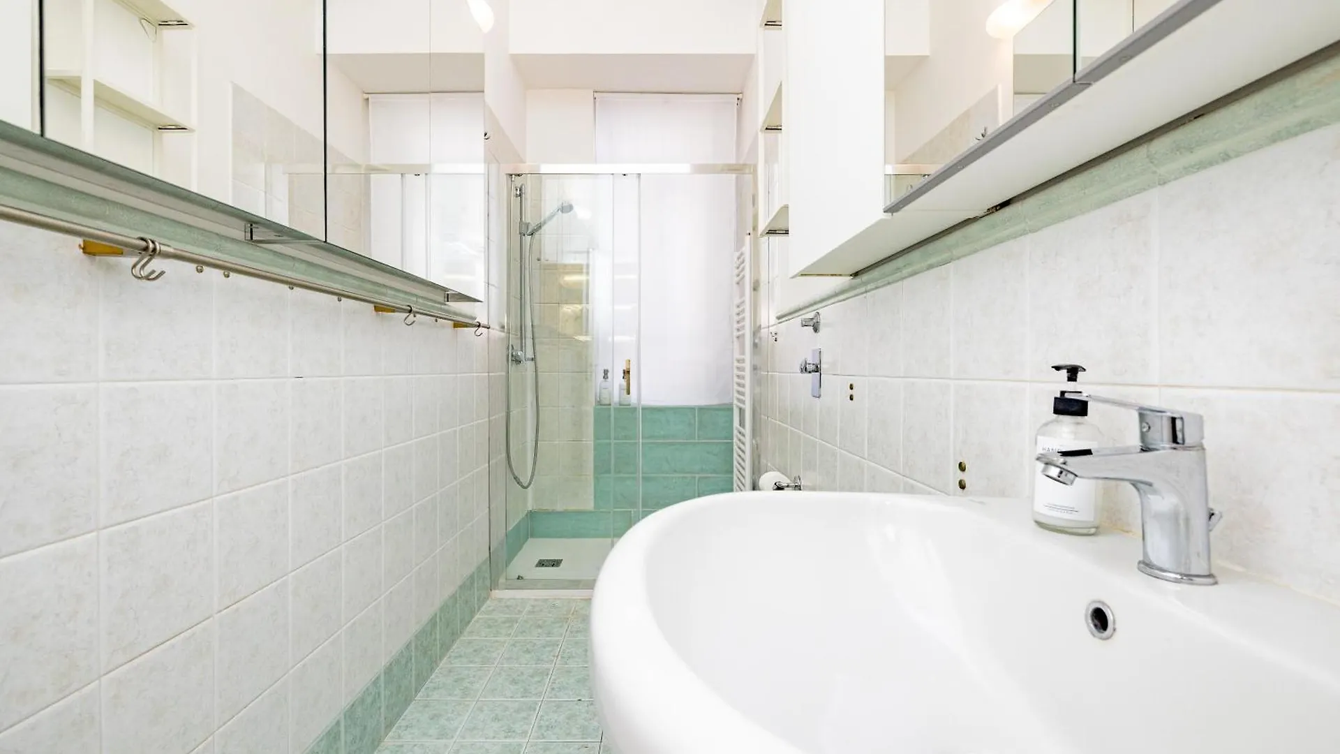 Minimal Apartment Near Bocconi University Mailand 0*,  Italien